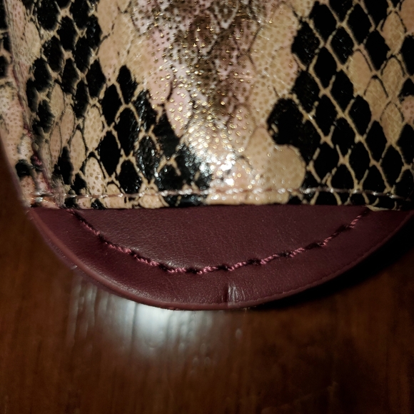 Kenneth Cole Snake design Platform Wedge Slingback Slip On Open Toe Sandal size7 - Picture 4 of 5